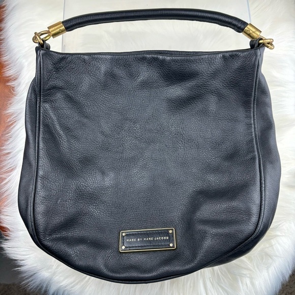 MARC BY MARC JACOBS SHOULDER /CROSSBODY TOTE BAG - Picture 1 of 11